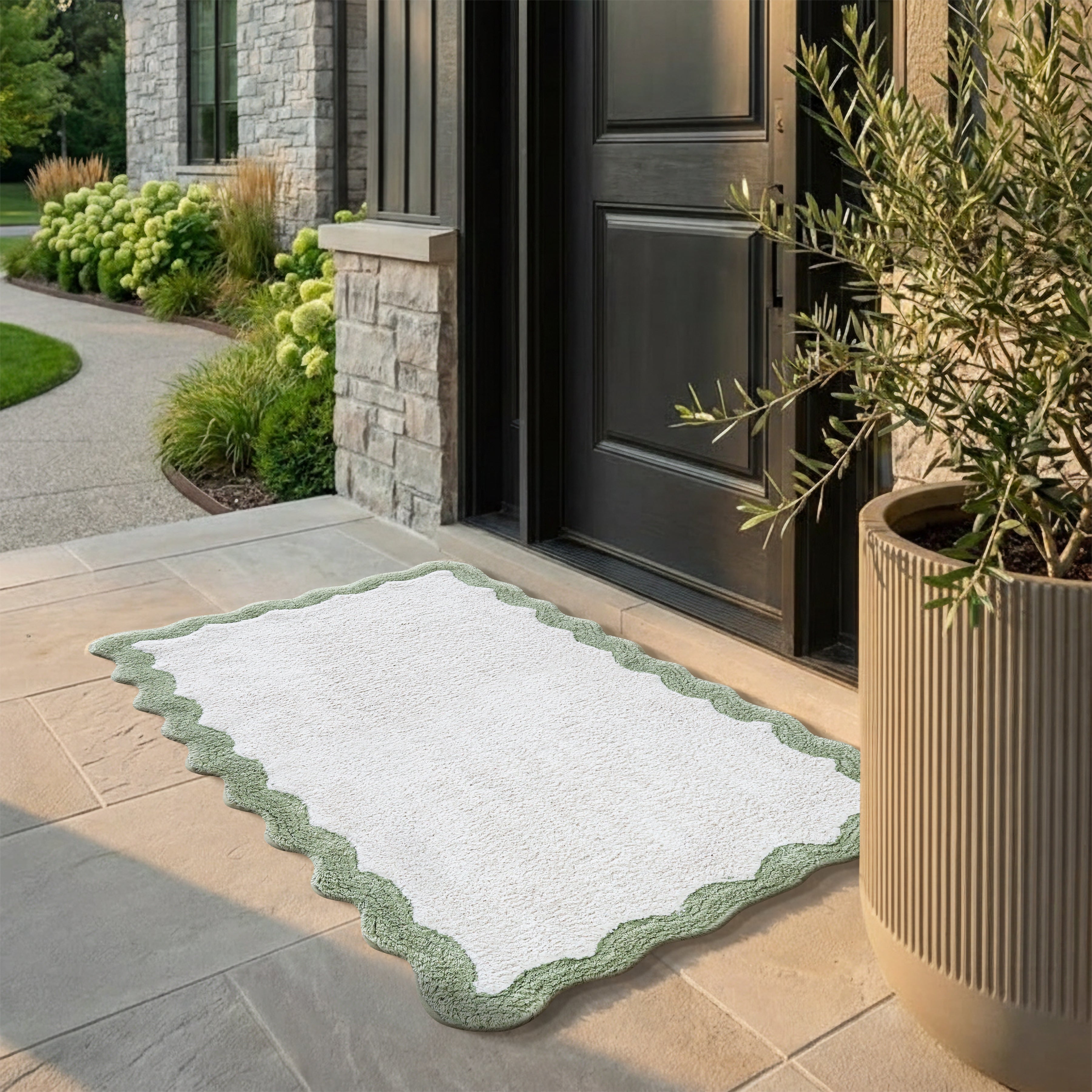 Cotton Scalloped Bathmat with Antiskid 20"x32" – 100% Cotton Scalloped Bath Mat, Anti Skid, Soft & Absorbent Bathroom Rug for Shower, Tub & Entryway