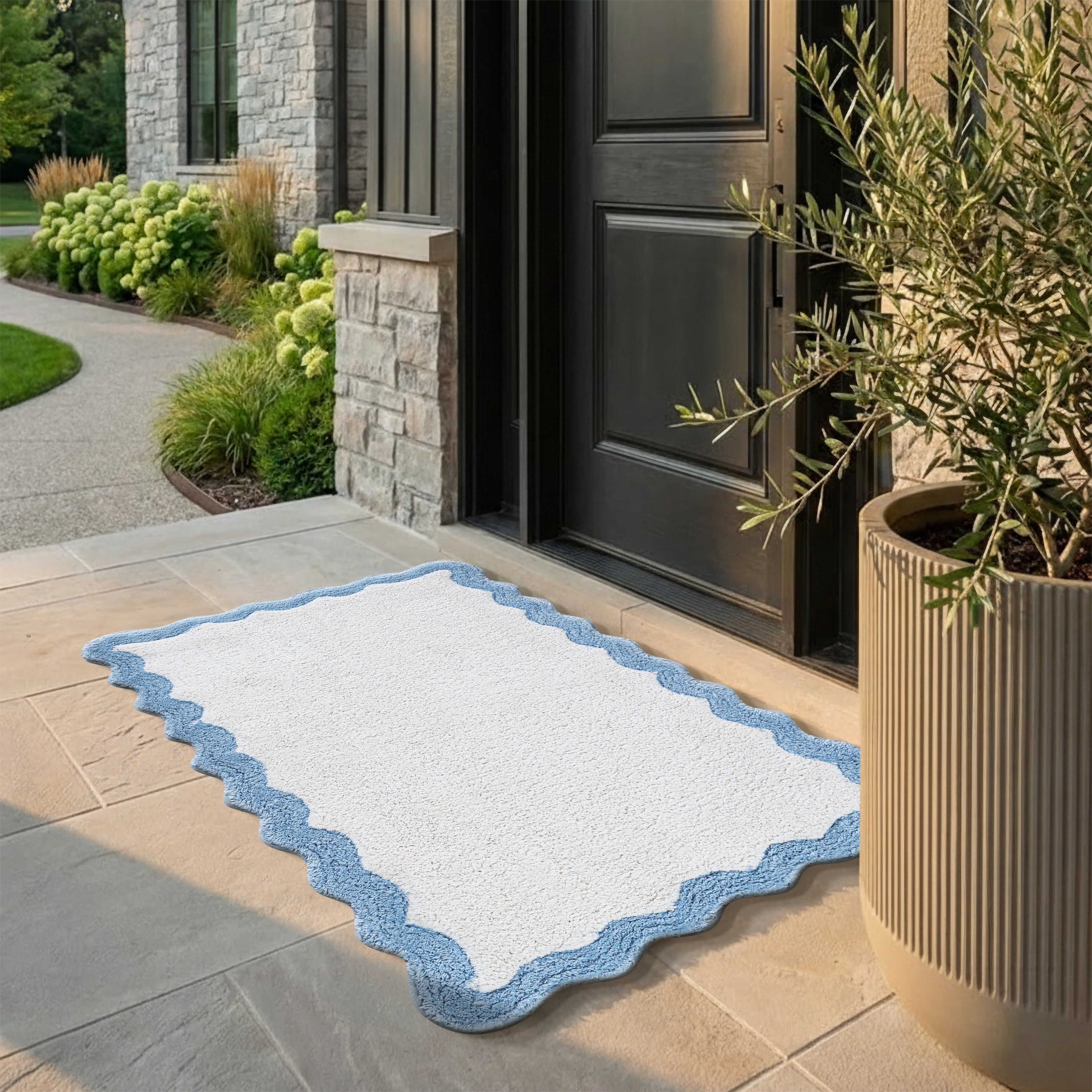 Cotton Scalloped Bathmat with Antiskid 20"x32" – 100% Cotton Scalloped Bath Mat, Anti Skid, Soft & Absorbent Bathroom Rug for Shower, Tub & Entryway