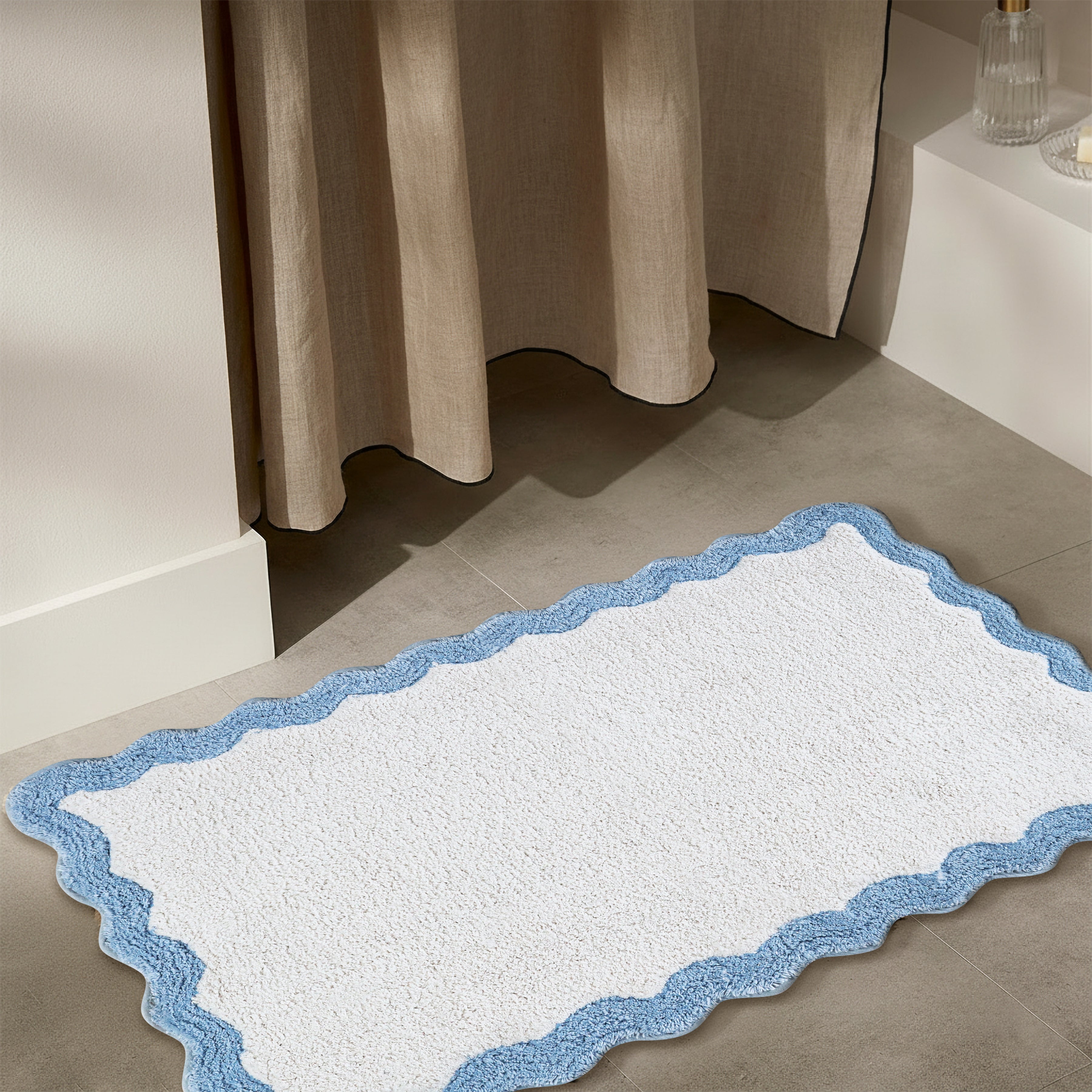 Cotton Scalloped Bathmat with Antiskid 20"x32" – 100% Cotton Scalloped Bath Mat, Anti Skid, Soft & Absorbent Bathroom Rug for Shower, Tub & Entryway