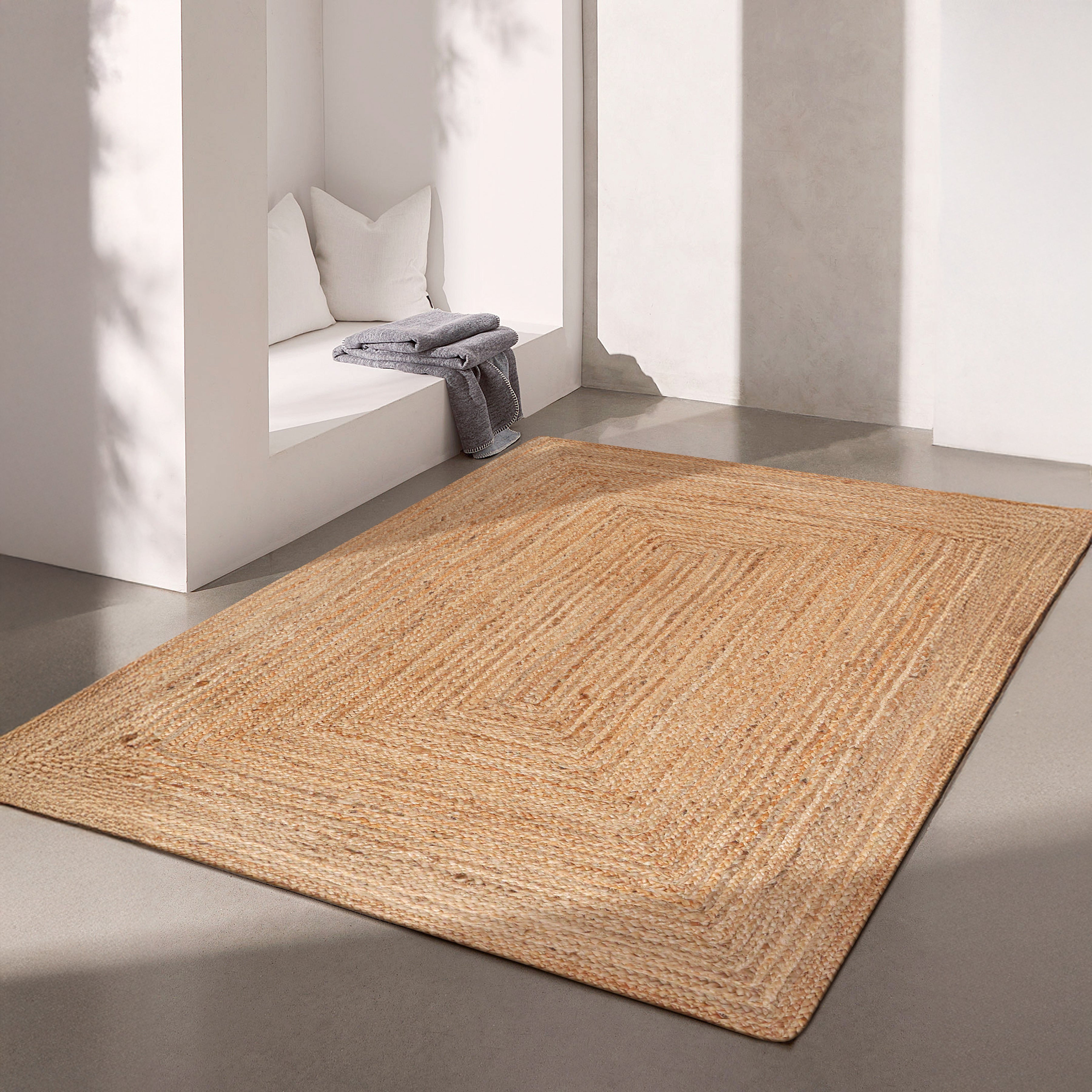 100% Jute Braided Placemats Reversible Farmhouse Vintage Jute Placemats for Dining Table, Perfect for Indoor Outdoor
