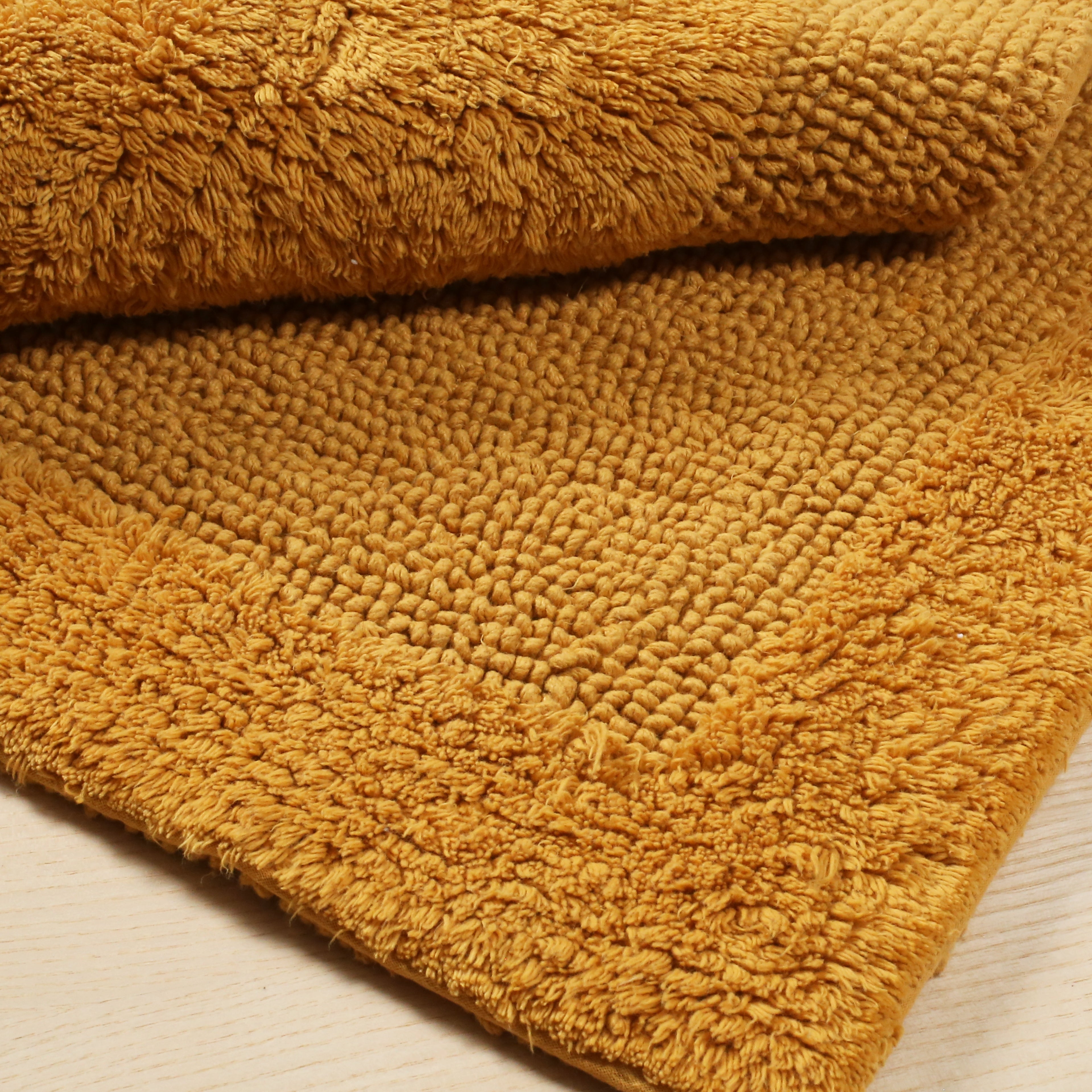 Savi Home Bath Mat Rug  100% Pure Cotton, Super Soft Bath Rugs, Plush & Absorbent, Hand Tufted Heavy Weight Construction, Full Reversible Step Out Rugs