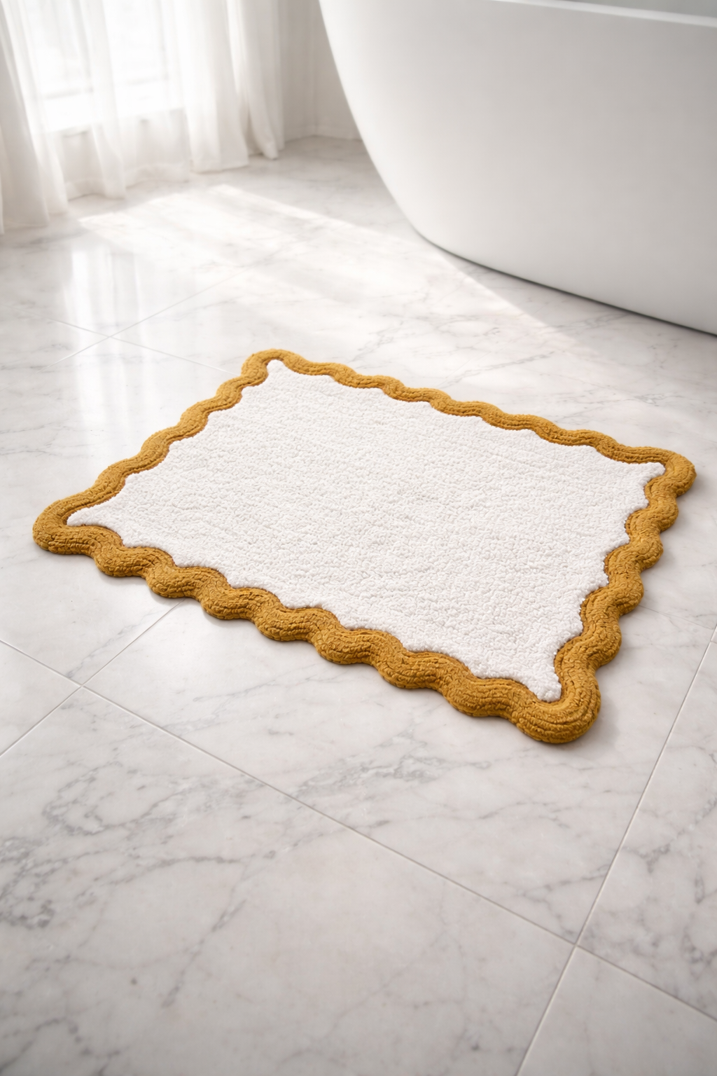 Cotton Scalloped Bathmat
