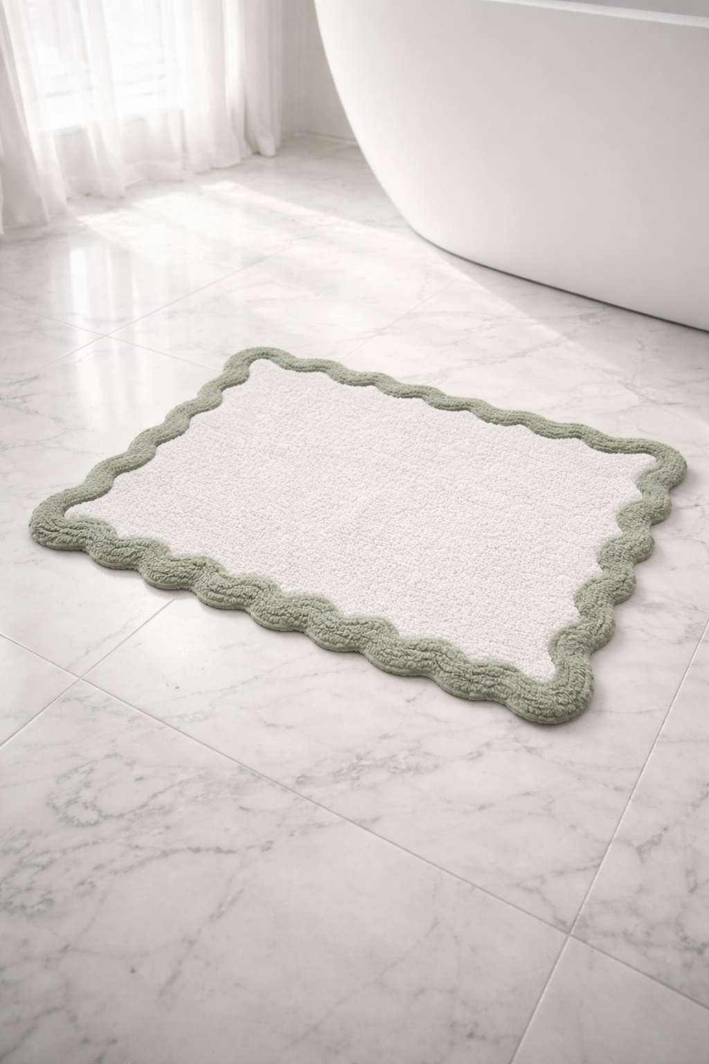 Cotton Scalloped Bathmat