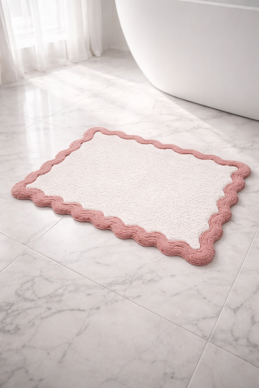 Cotton Scalloped Bathmat